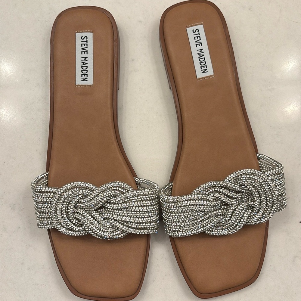 Brand New Steve Madden Rhinestone Sandals. Size 11